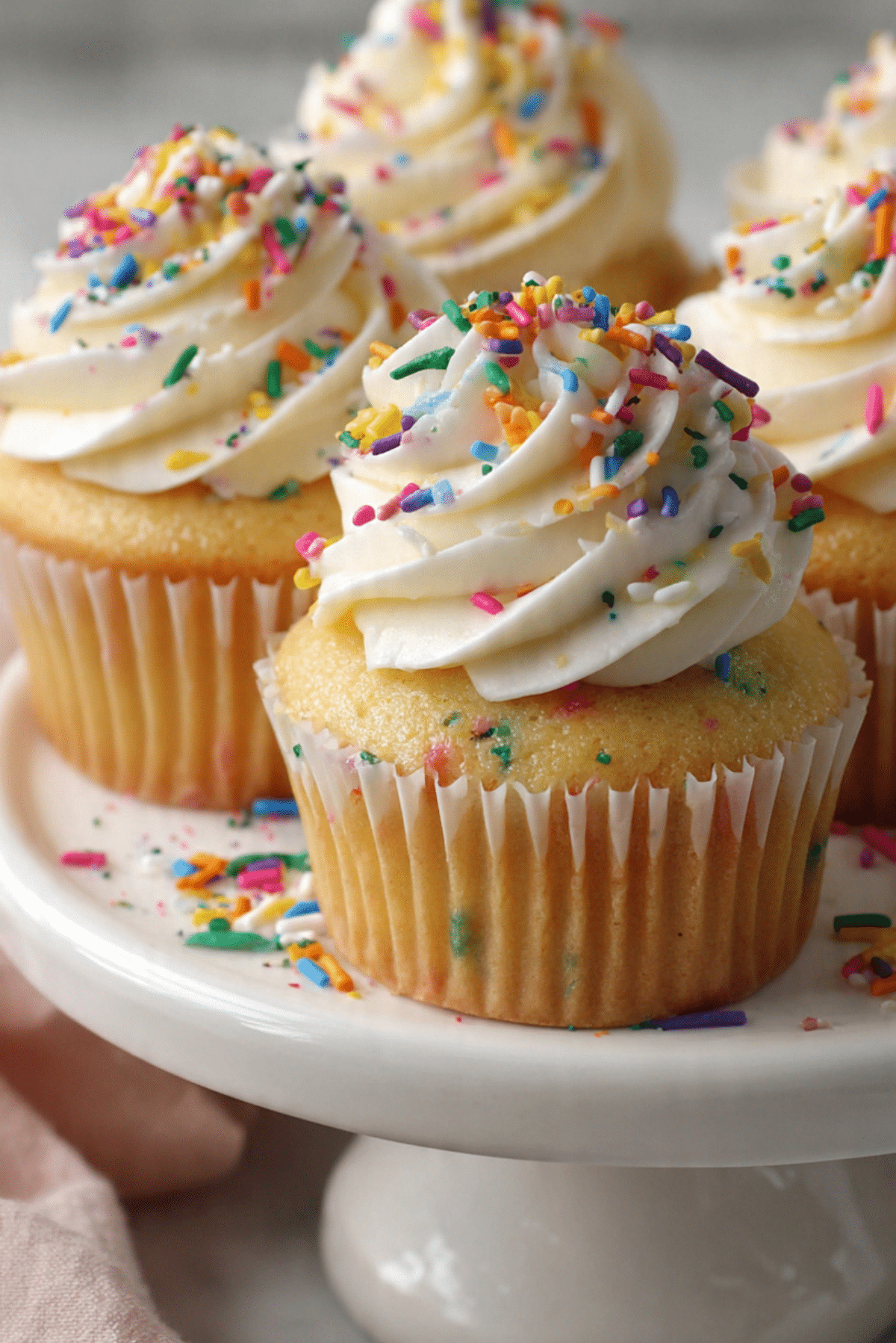 Vegan Funfetti Cupcakes with Vanilla Buttercream Frosting